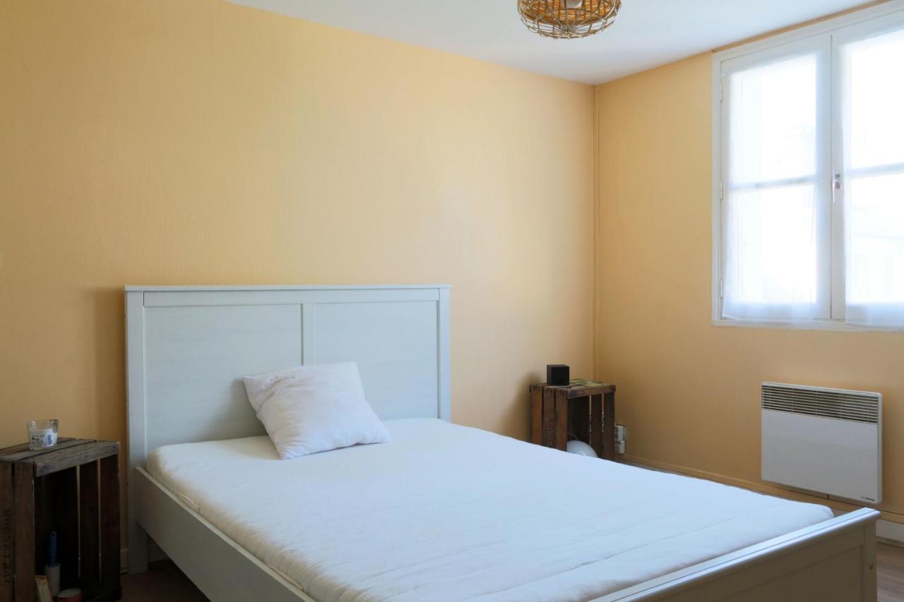 Located In The Heart Of The City Of Tours Extérieur photo