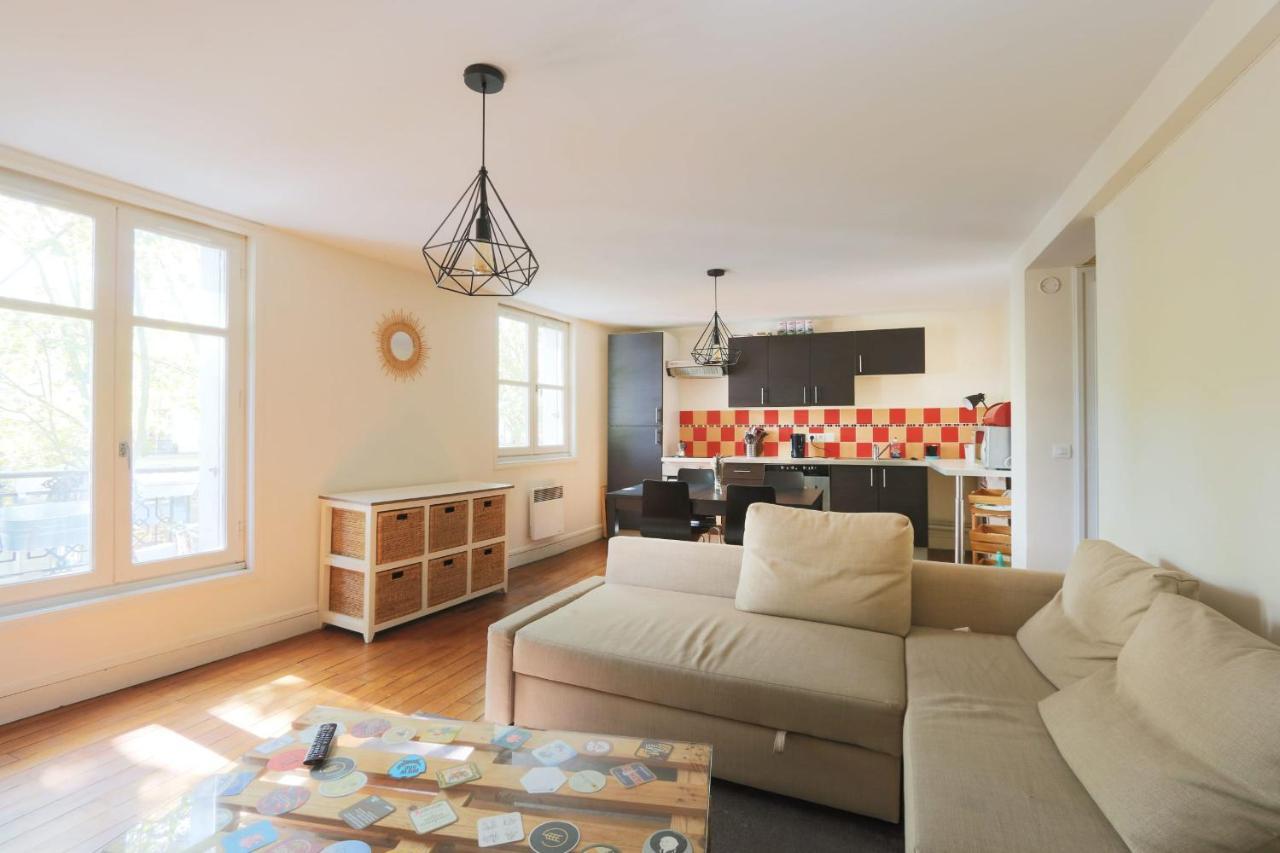 Located In The Heart Of The City Of Tours Extérieur photo